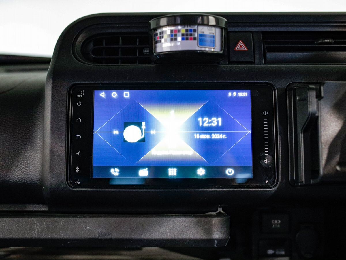 Toyota Succeed 2019 - фото автомобиля