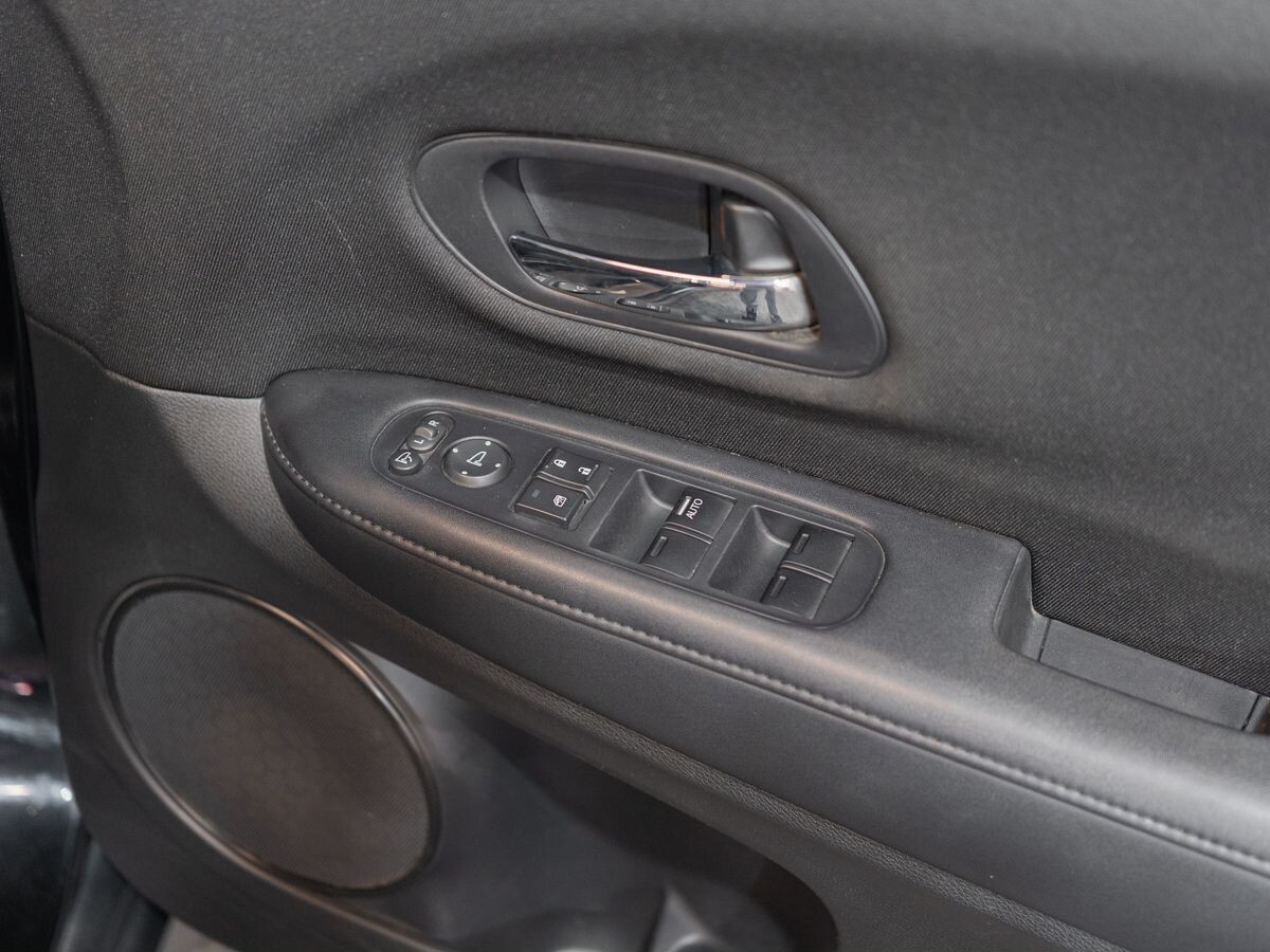 Honda Vezel 2014 - фото автомобиля