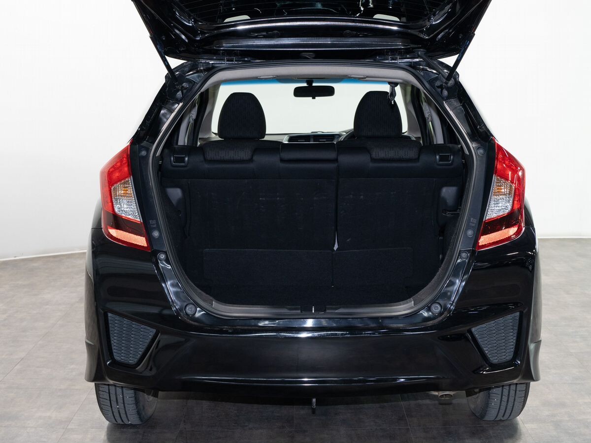 Honda Fit 2013 - фото автомобиля