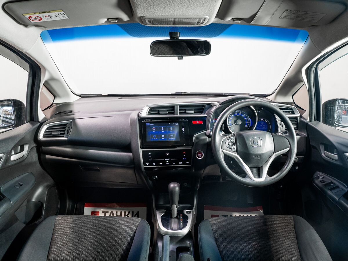 Honda Fit 2013 - фото автомобиля