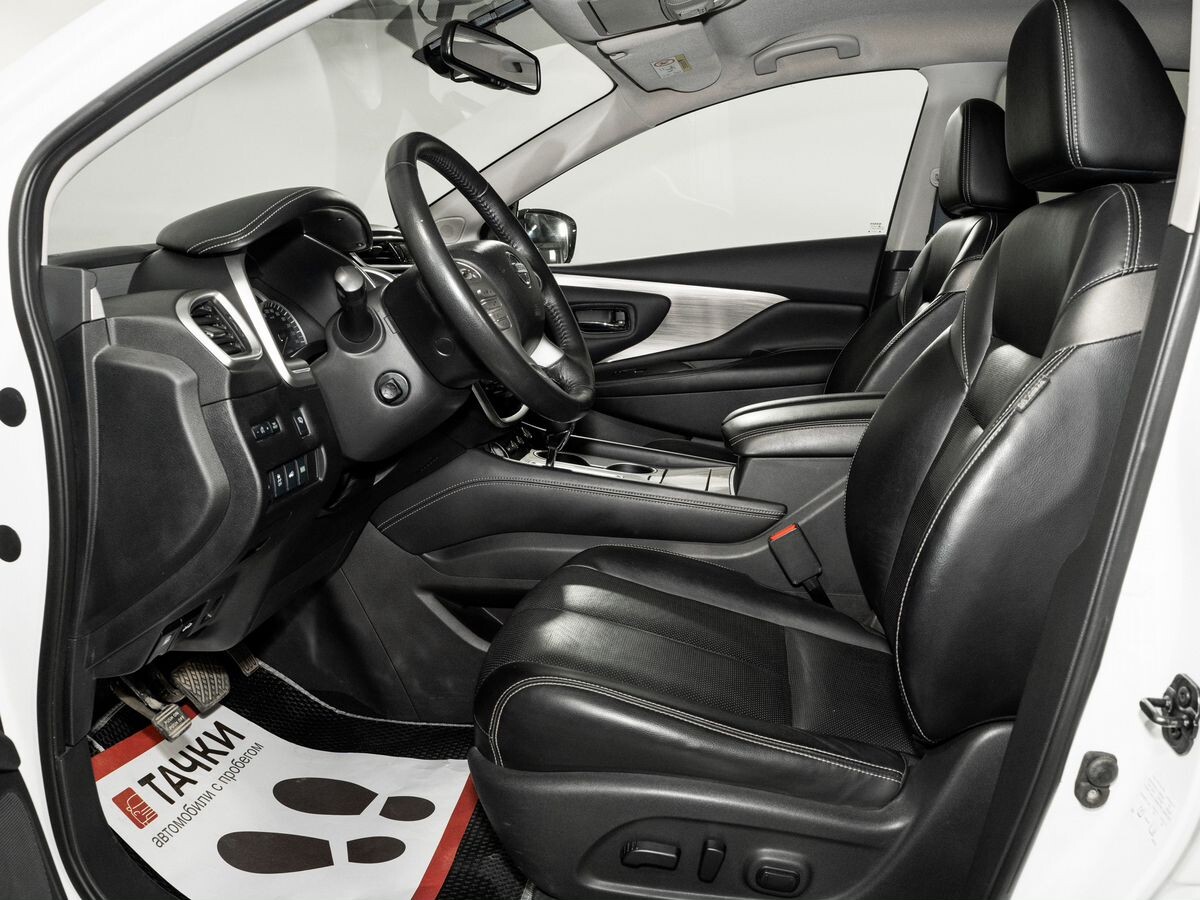 Nissan Murano 2019 - фото автомобиля
