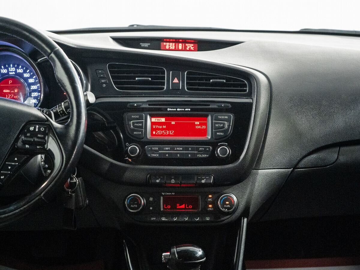 Kia Ceed 2013 - фото автомобиля