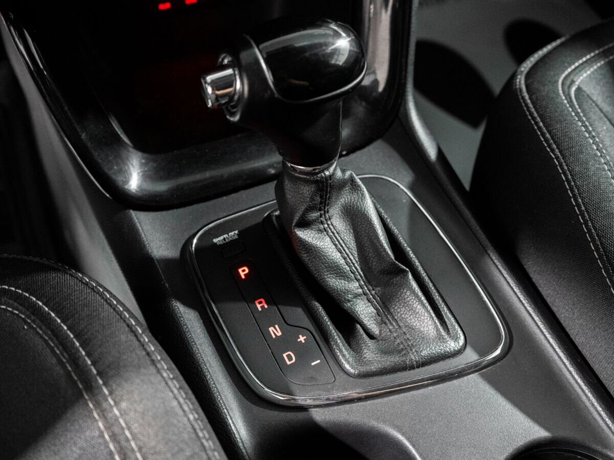 Kia Ceed 2013 - фото автомобиля