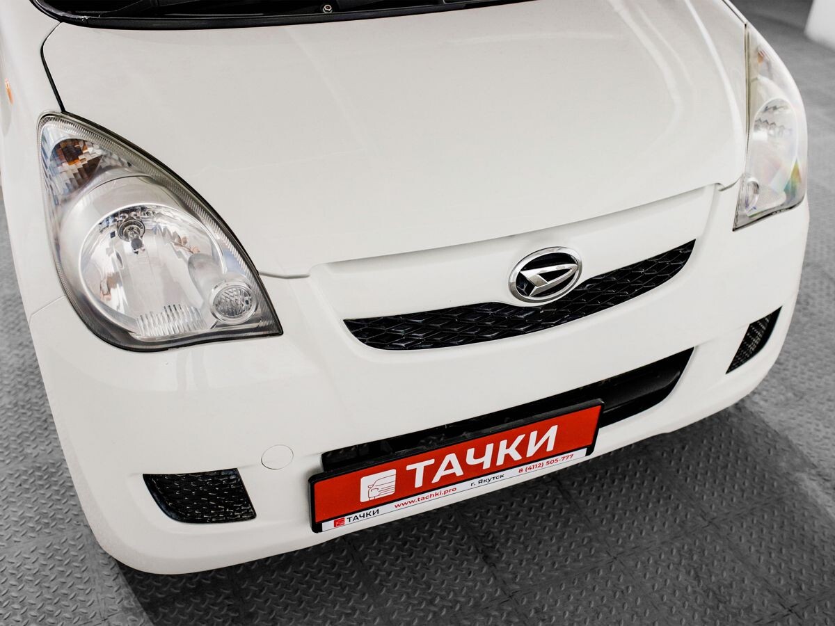 Daihatsu Mira 2011 - фото автомобиля