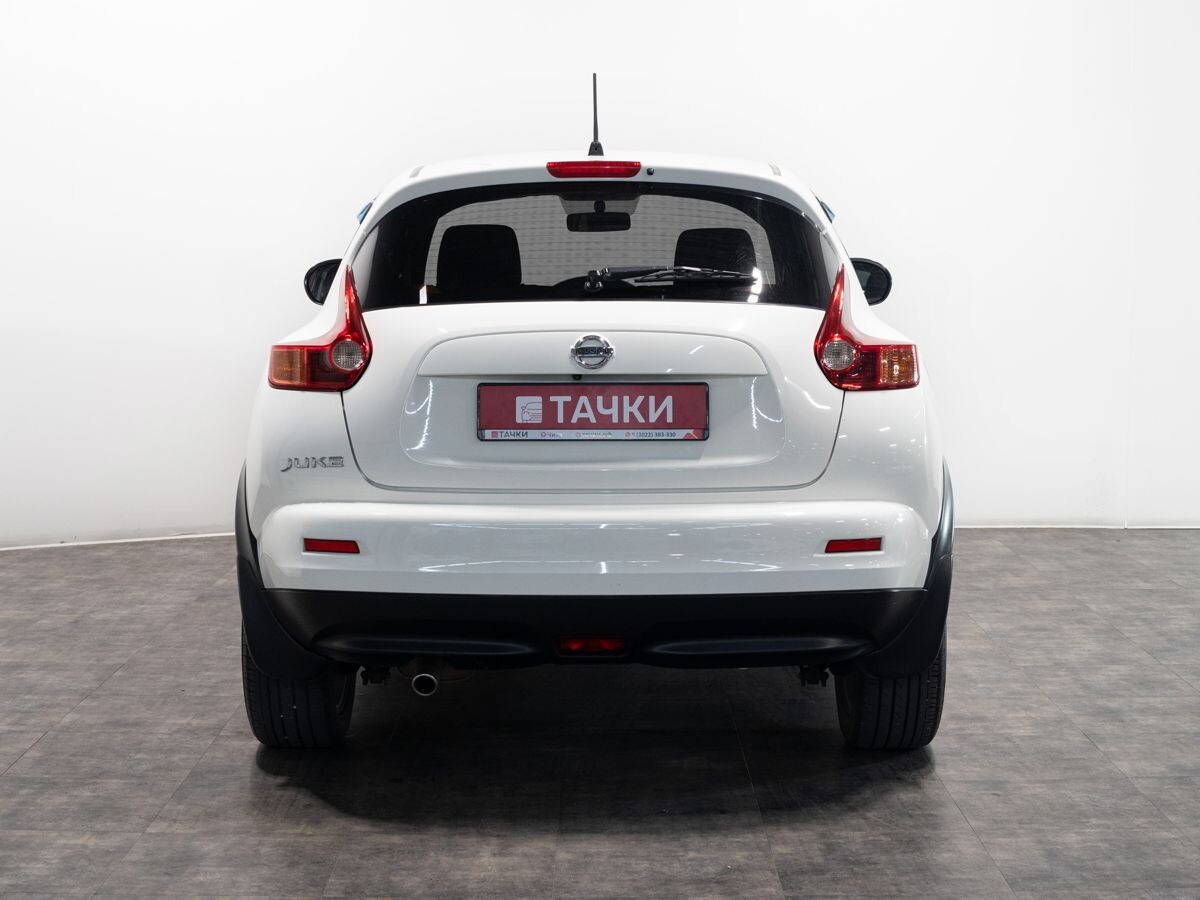 Nissan Juke 2012 - фото автомобиля