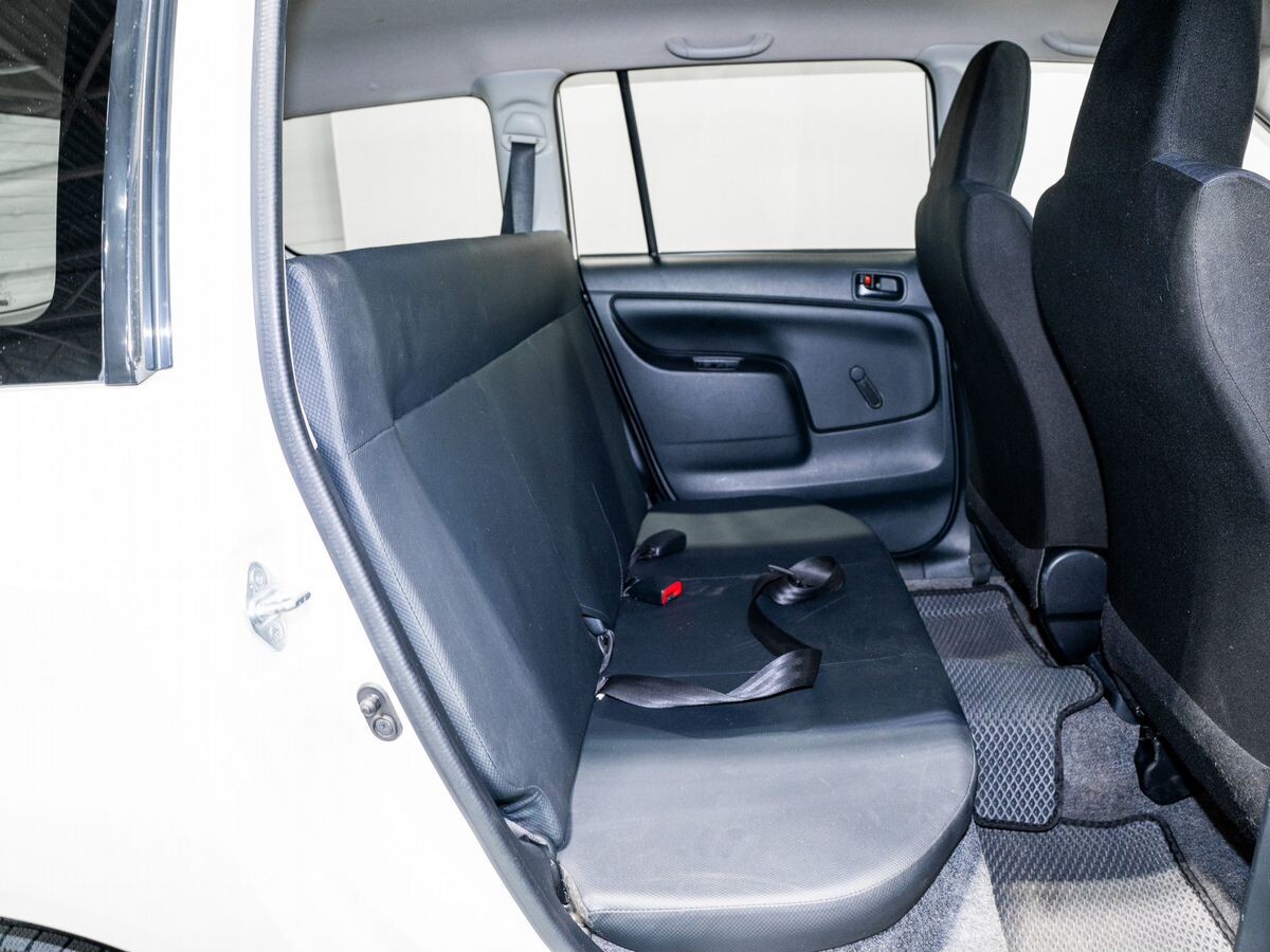 Toyota Probox 2018 - фото автомобиля