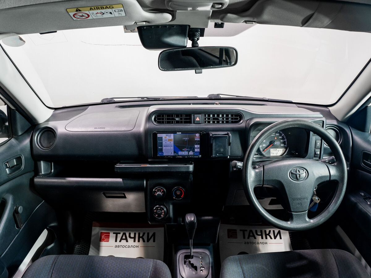 Toyota Probox 2018 - фото автомобиля
