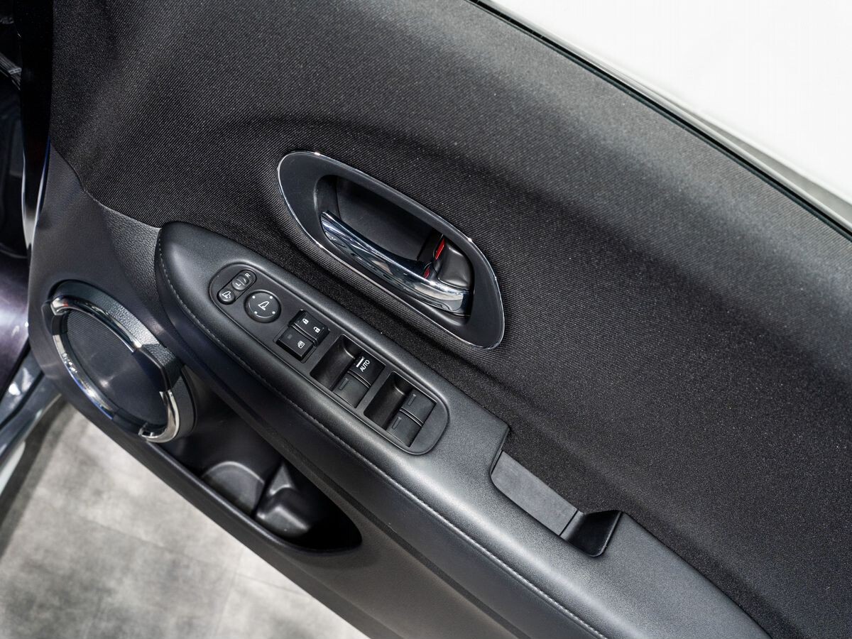 Honda Vezel 2014 - фото автомобиля