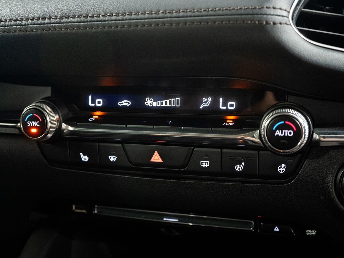Mazda Mazda3 2019 - фото автомобиля