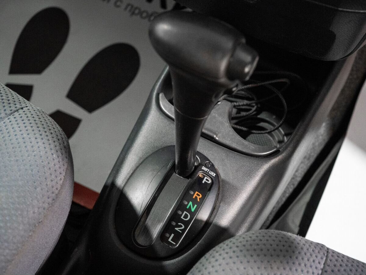 Toyota Probox 2010 - фото автомобиля