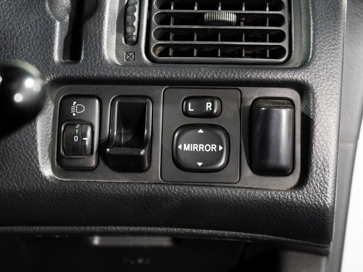 Toyota Probox 2010 - фото автомобиля