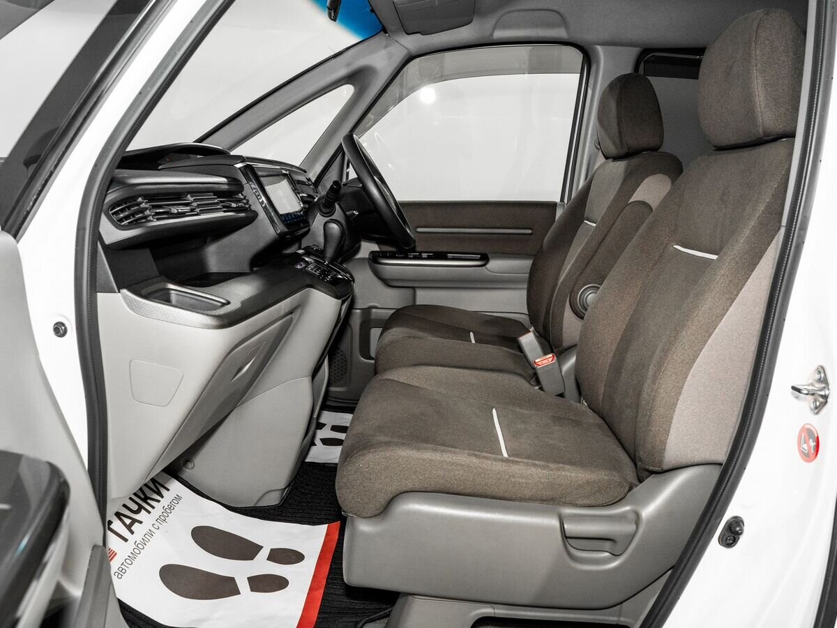 Honda Stepwgn 2015 - фото автомобиля