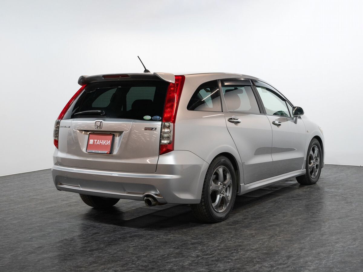 Honda Stream 2008 - фото автомобиля
