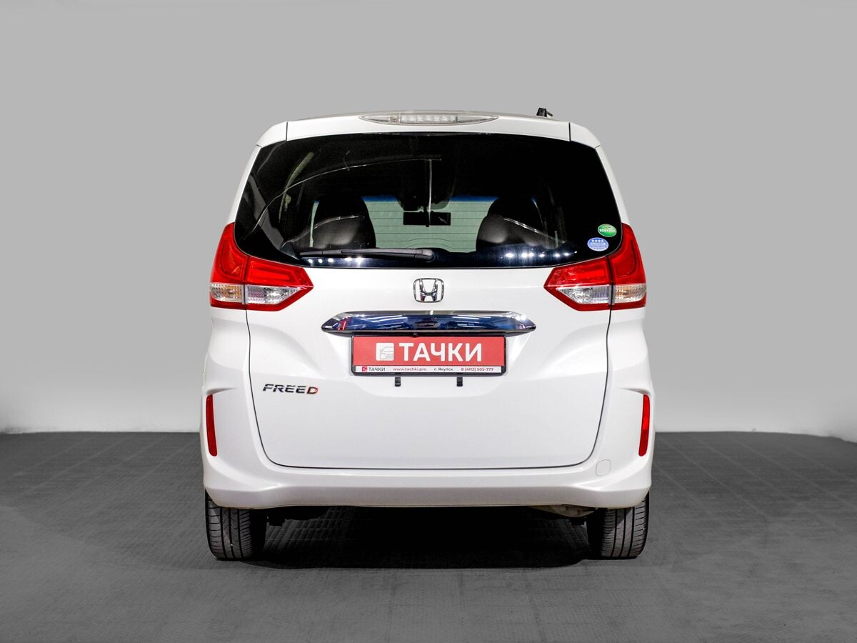 Honda Freed 2017 - фото автомобиля