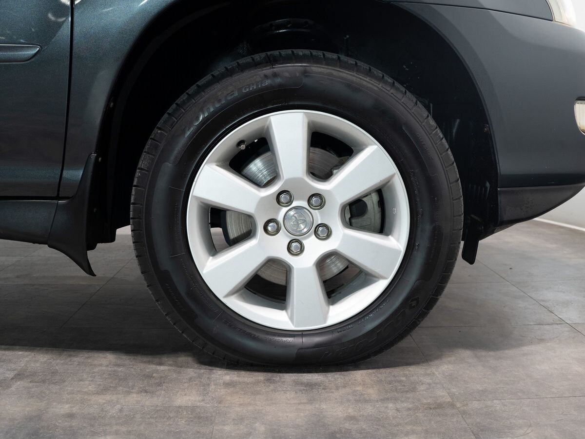 Toyota Harrier 2005 - фото автомобиля