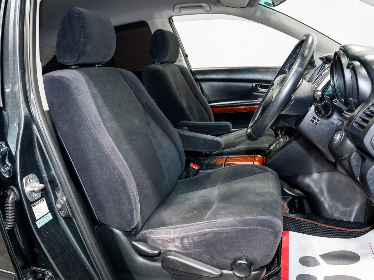 Toyota Harrier 2005 - фото автомобиля