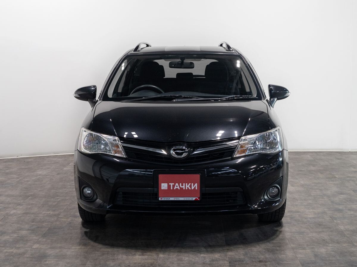 Toyota Corolla Fielder 2012 - фото автомобиля
