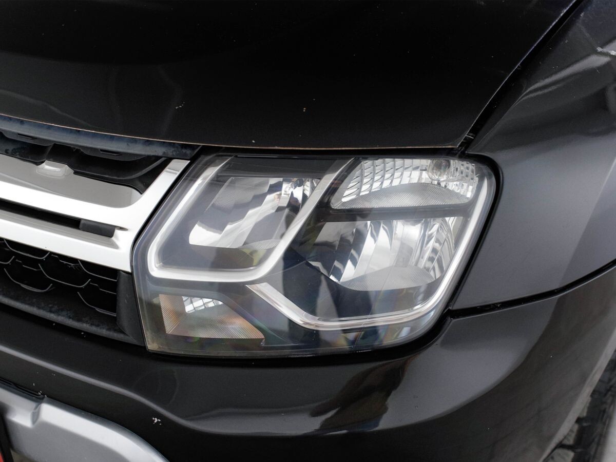 Renault Duster 2017 - фото автомобиля