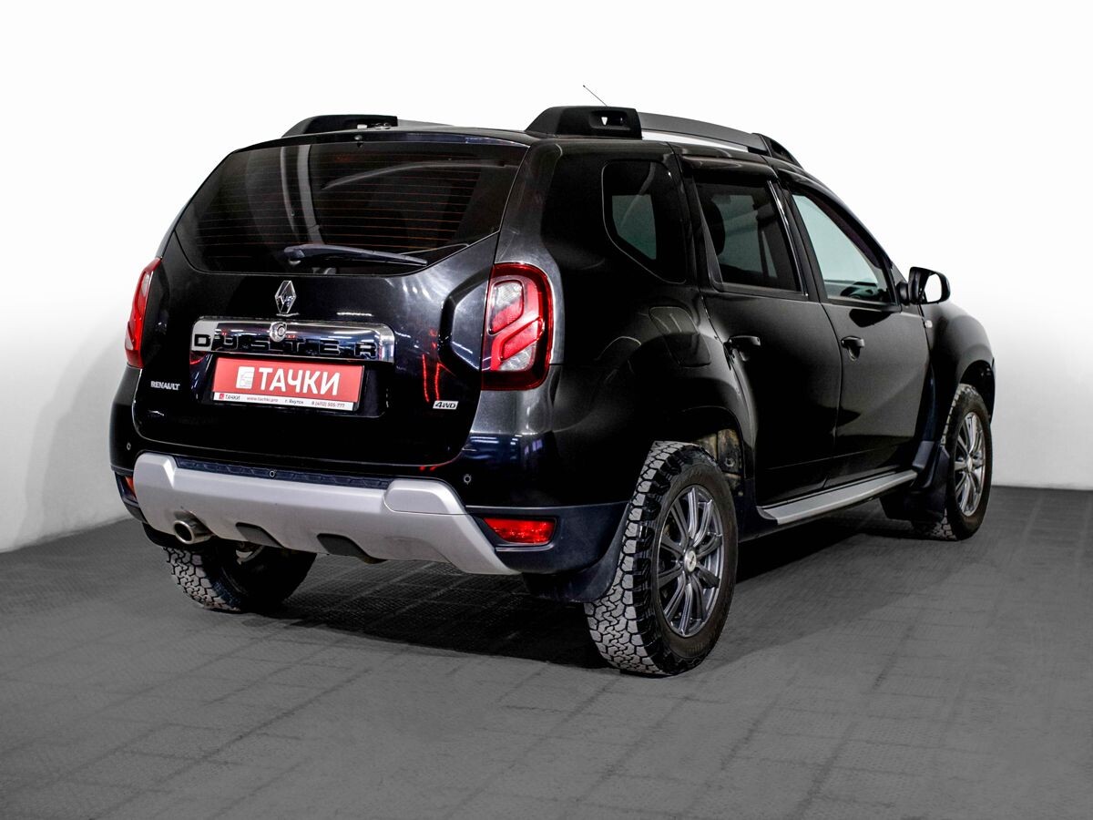Renault Duster 2017 - фото автомобиля