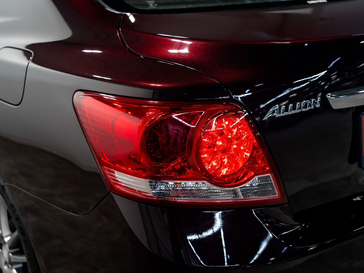 Toyota Allion 2010 - фото автомобиля