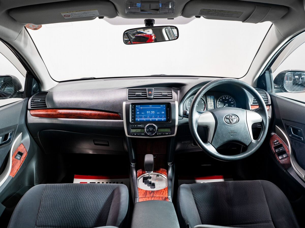 Toyota Allion 2010 - фото автомобиля
