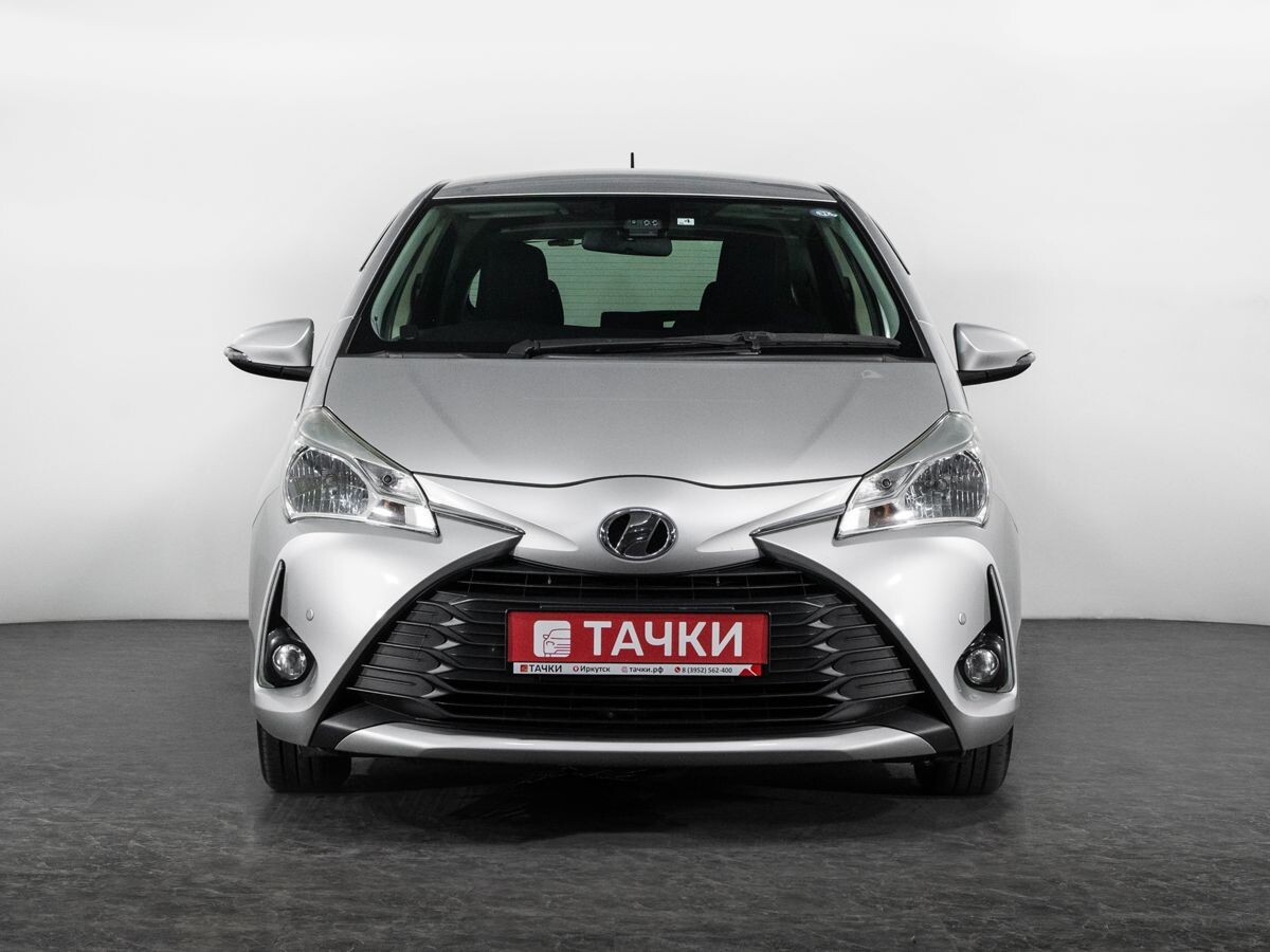 Toyota Vitz 2017 - фото автомобиля