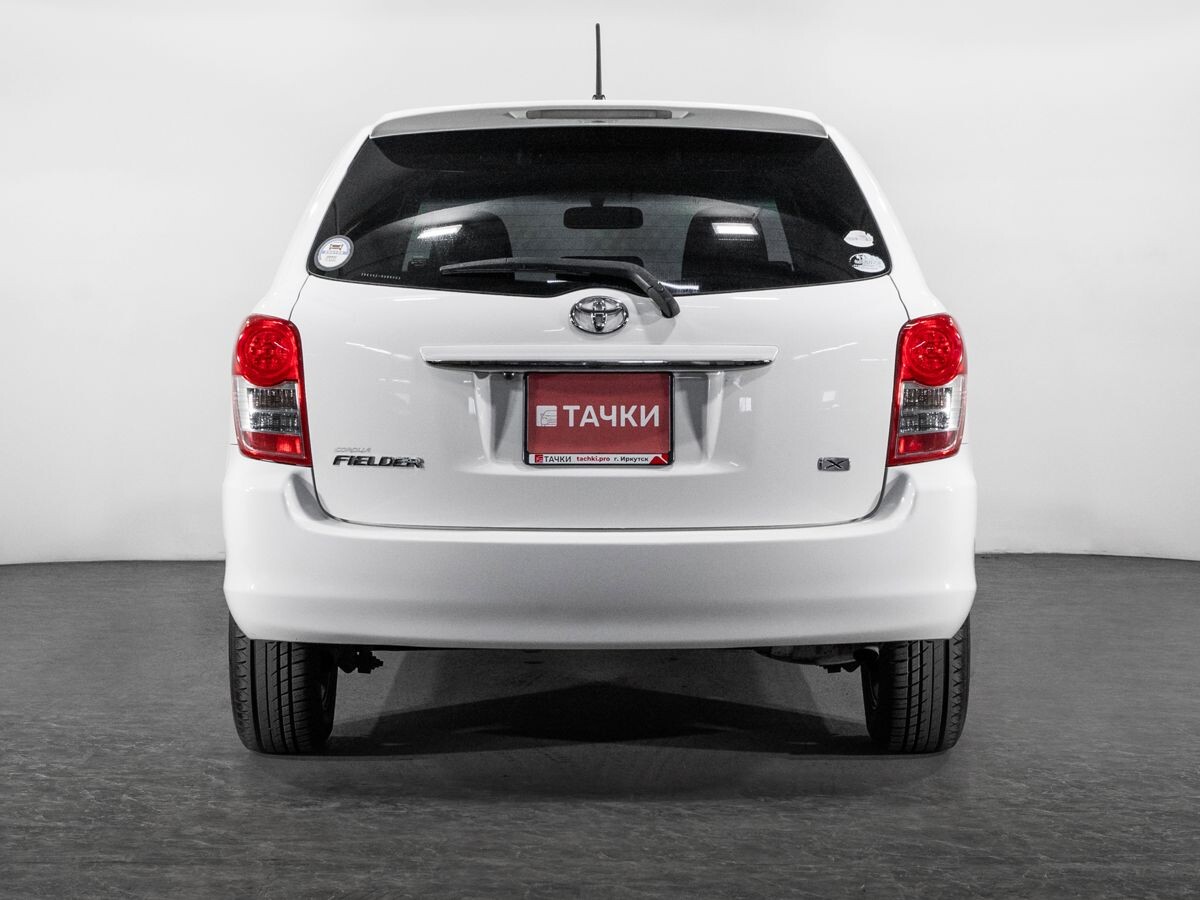 Toyota Corolla Fielder 2009 - фото автомобиля