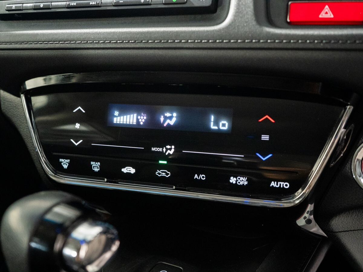 Honda Vezel 2015 - фото автомобиля