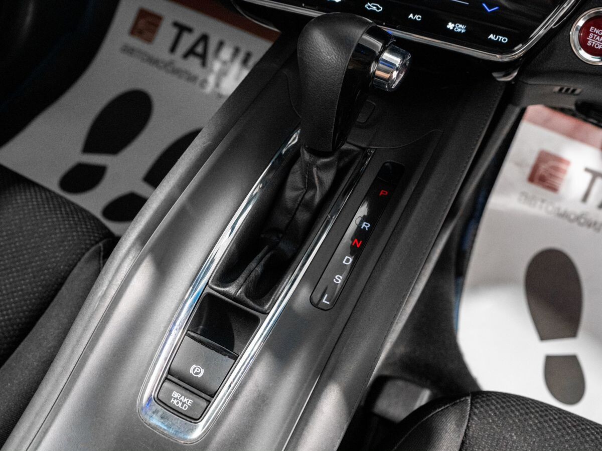 Honda Vezel 2015 - фото автомобиля