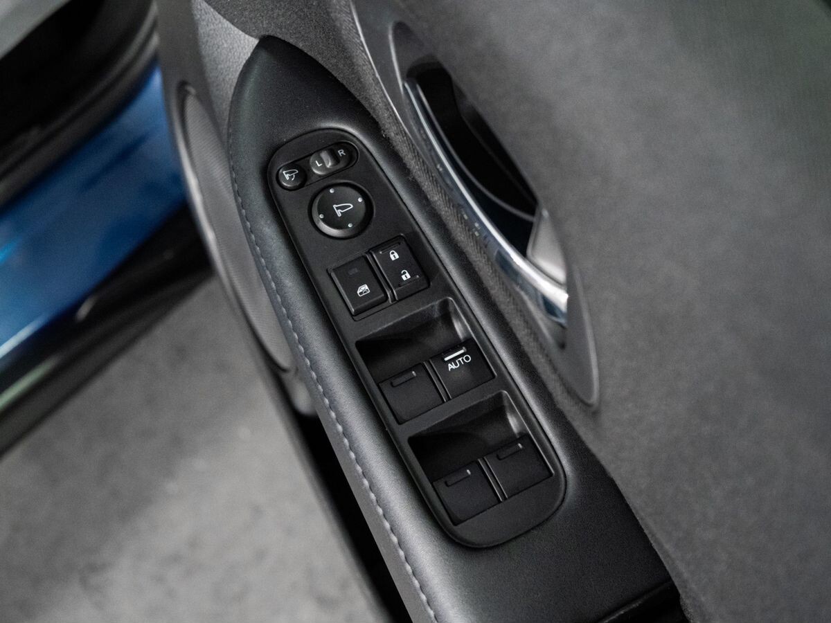 Honda Vezel 2015 - фото автомобиля