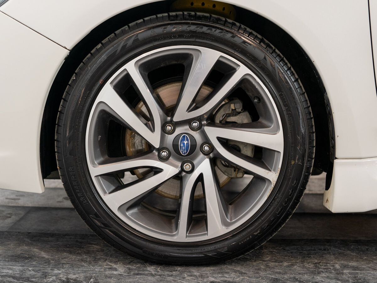 Subaru Levorg 2014 - фото автомобиля
