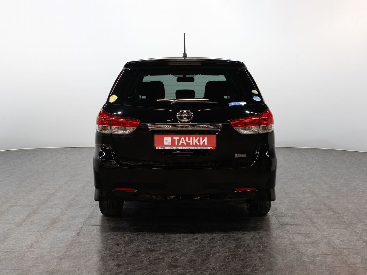Toyota Wish 2009 - фото автомобиля