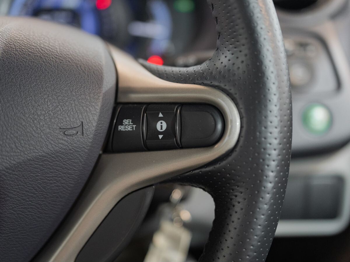Honda Insight 2009 - фото автомобиля