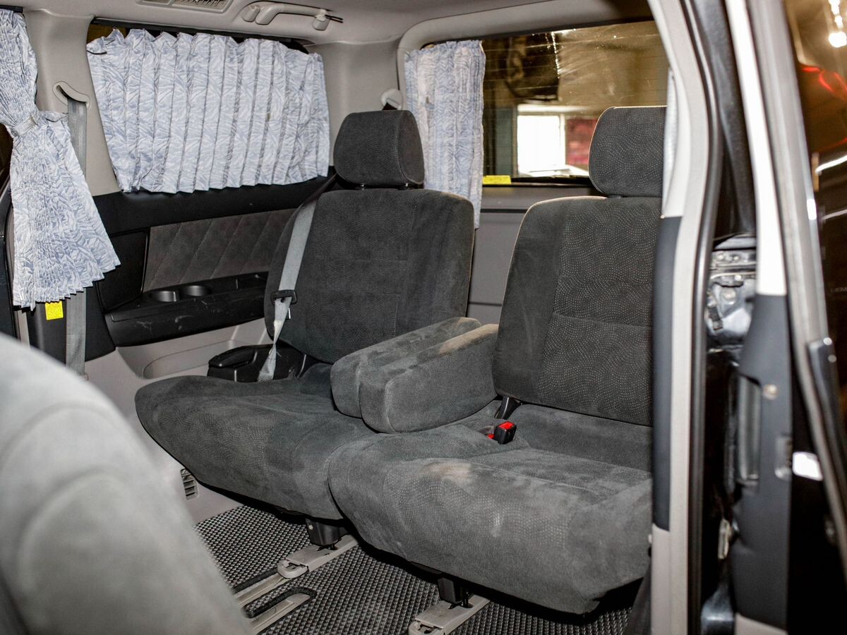 Toyota Alphard 2007 - фото автомобиля