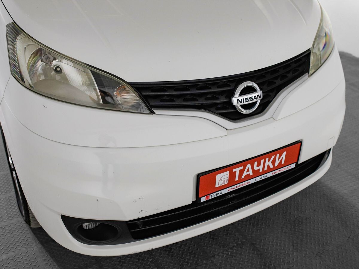 Nissan NV200 2015 - фото автомобиля