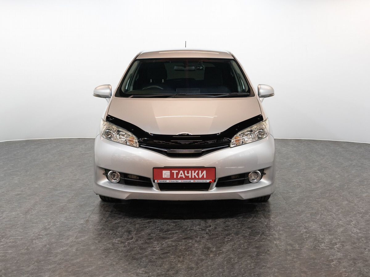 Toyota Wish 2015 - фото автомобиля