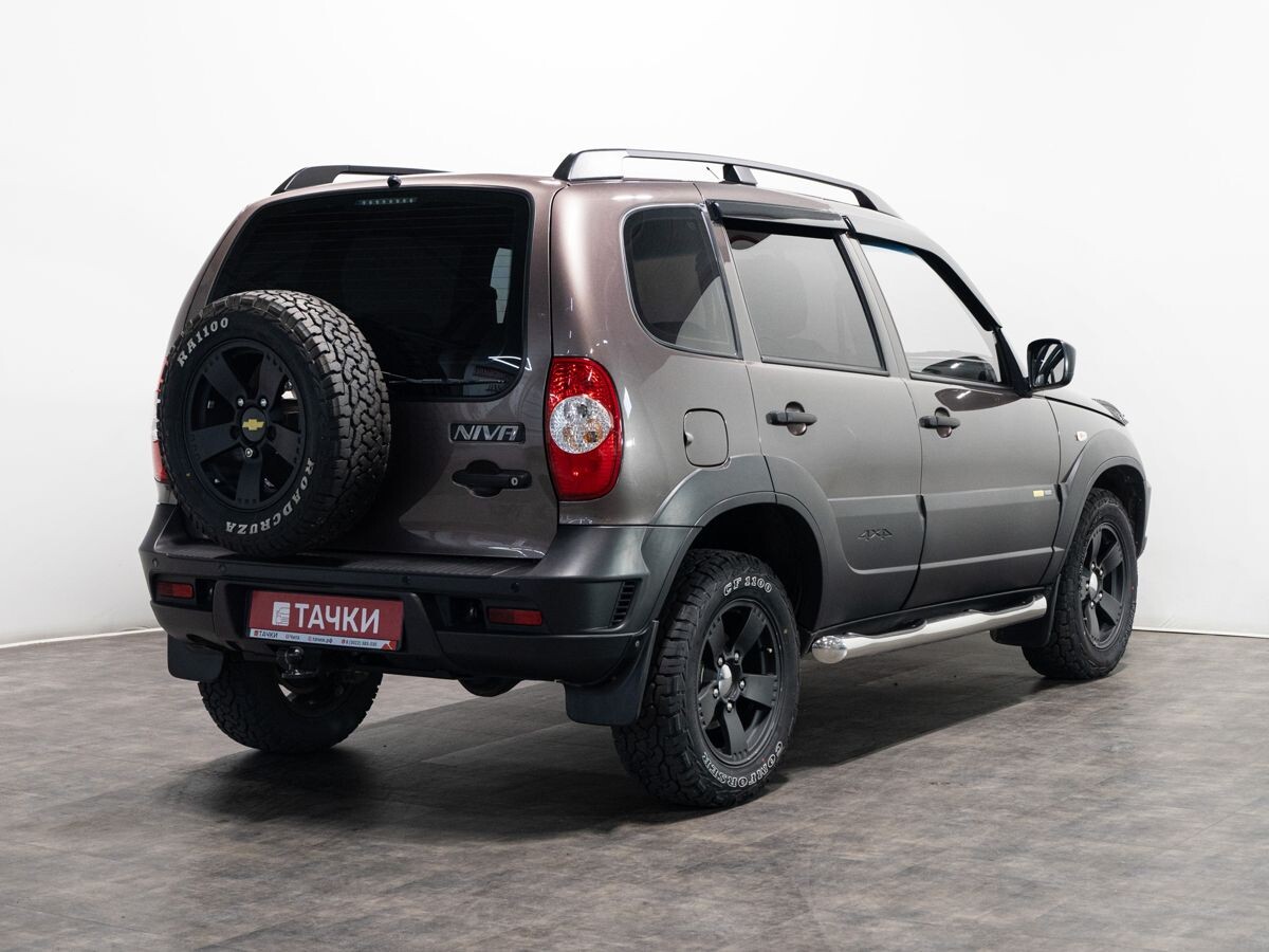 Chevrolet Niva 2016 - фото автомобиля