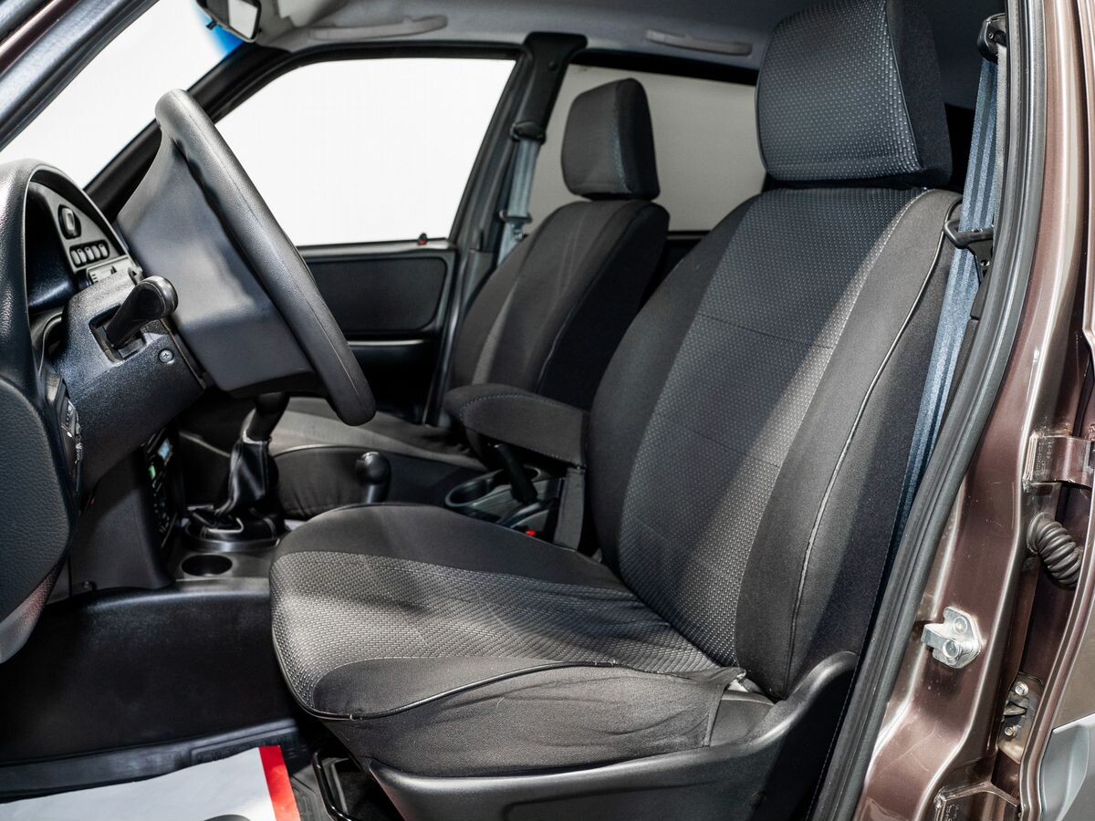 Chevrolet Niva 2016 - фото автомобиля