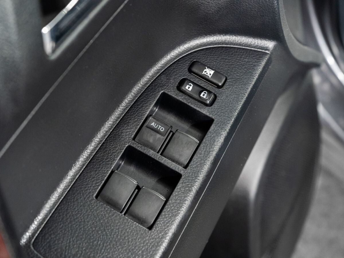 Toyota Highlander 2010 - фото автомобиля