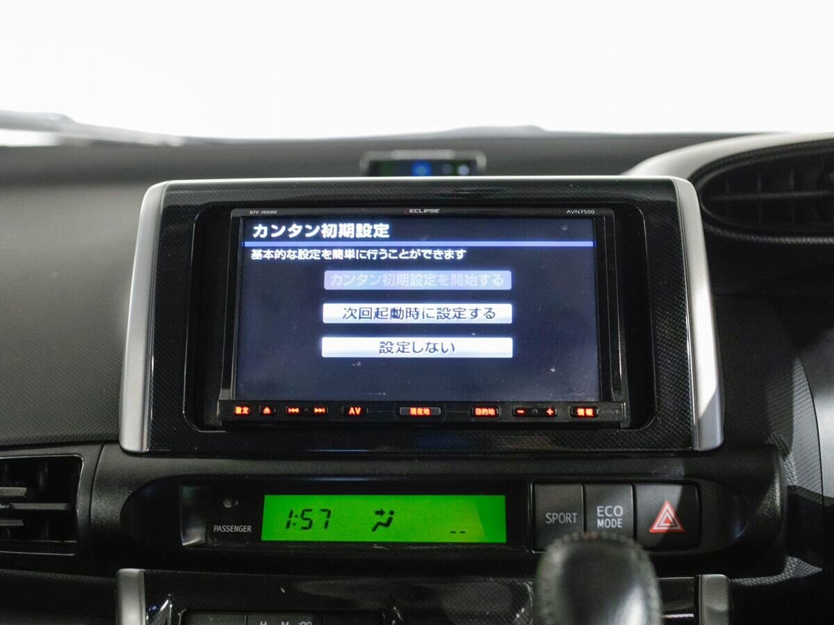 Toyota Wish 2013 - фото автомобиля