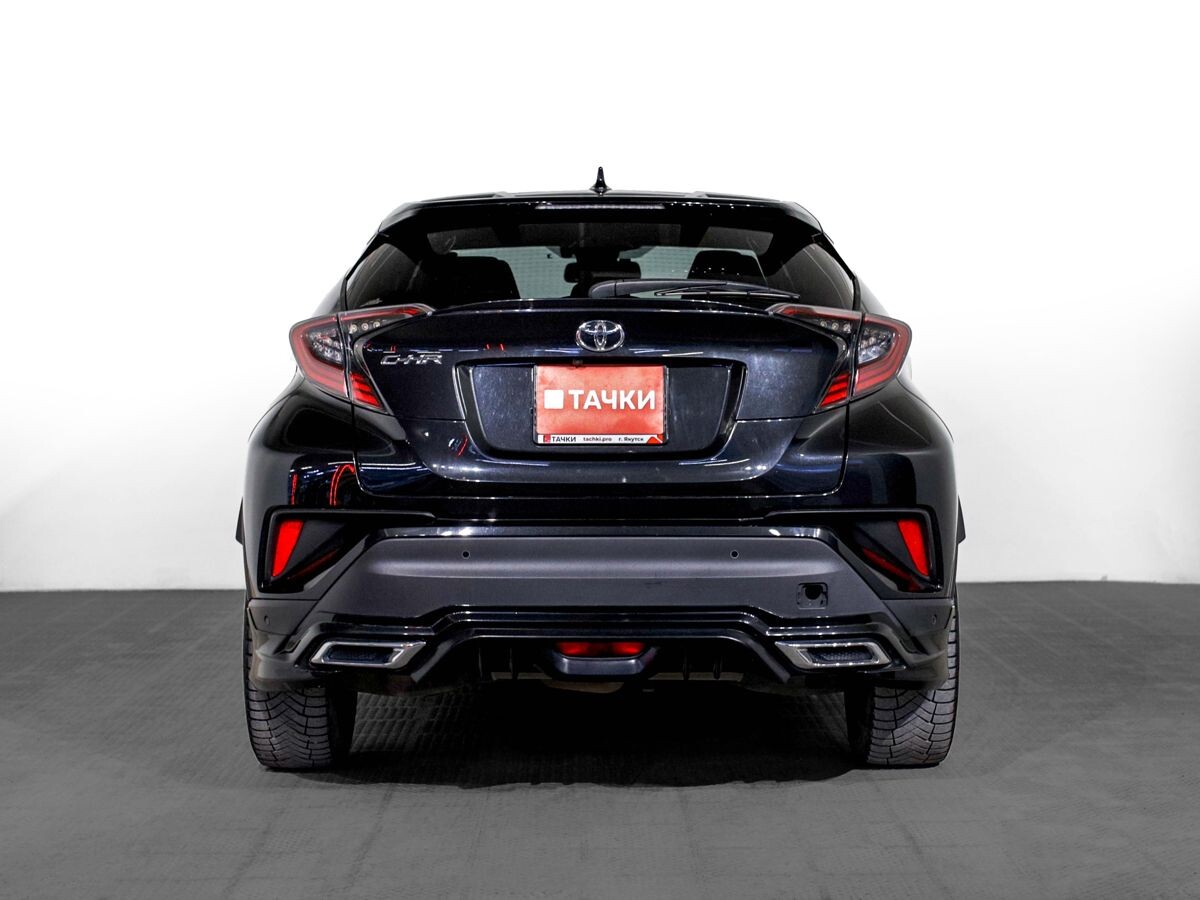 Toyota C-HR 2017 - фото автомобиля