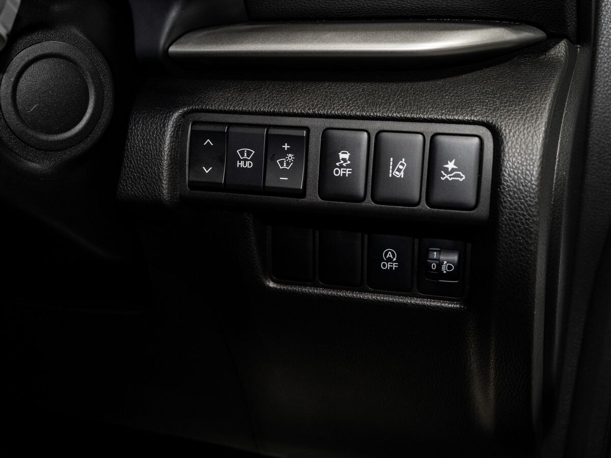 Mitsubishi Eclipse Cross 2021 - фото автомобиля