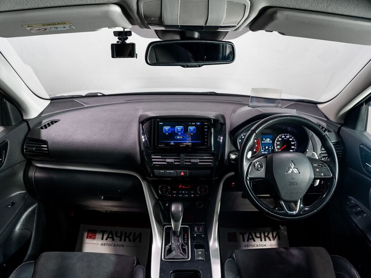 Mitsubishi Eclipse Cross 2021 - фото автомобиля