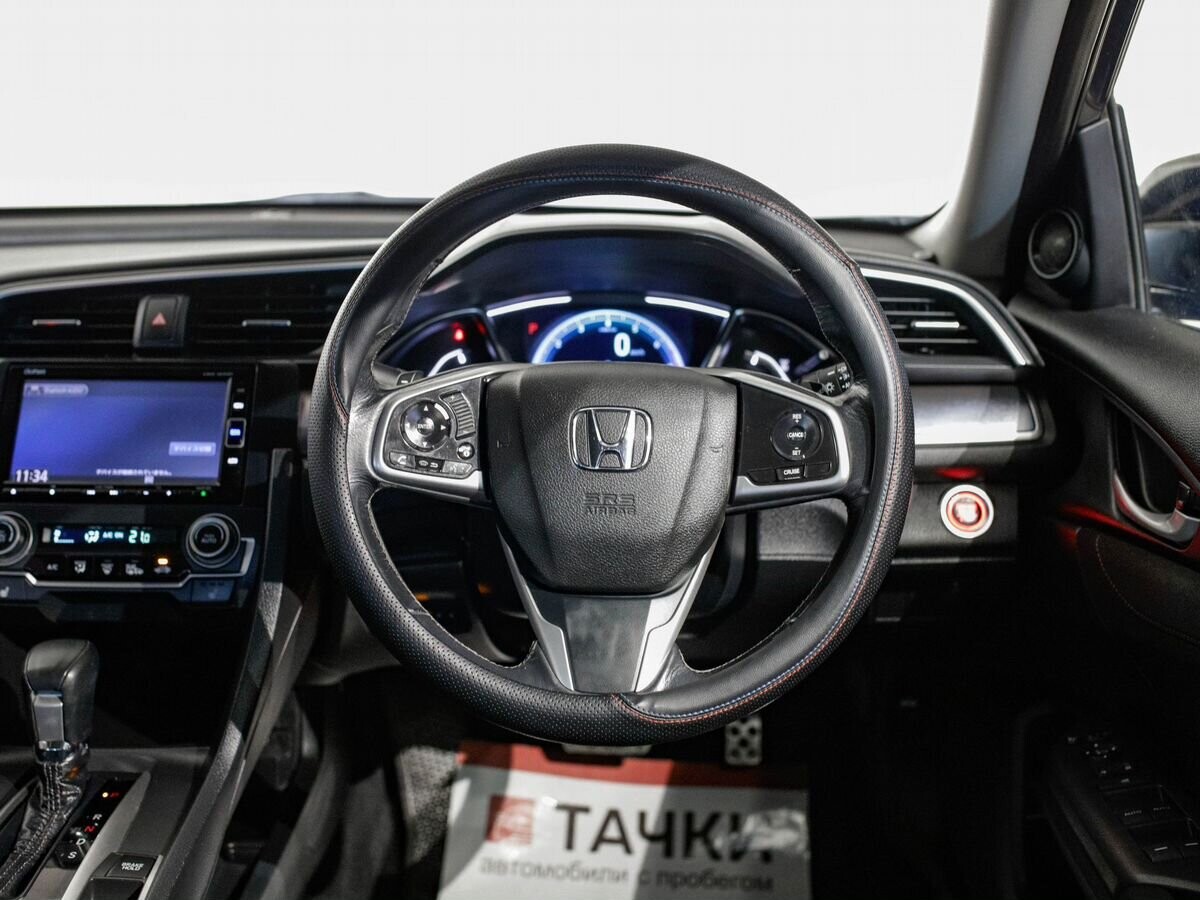 Honda Civic 2018 - фото автомобиля
