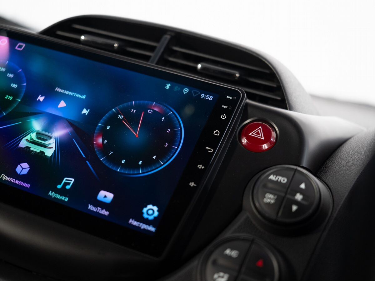 Honda Fit Shuttle 2012 - фото автомобиля