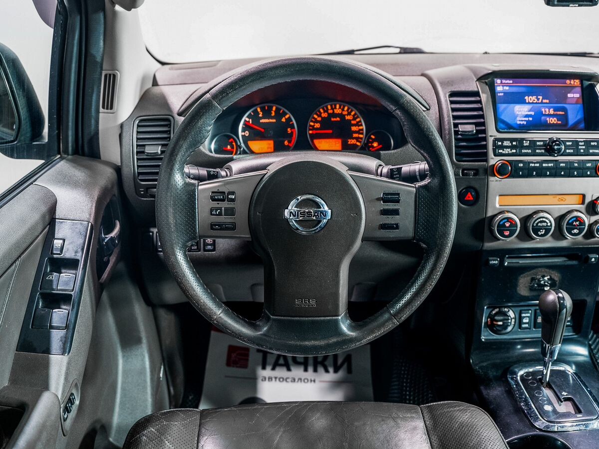 Nissan Pathfinder 2007 - фото автомобиля