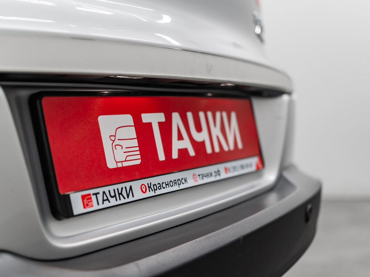 Volkswagen Tiguan 2010 - фото автомобиля