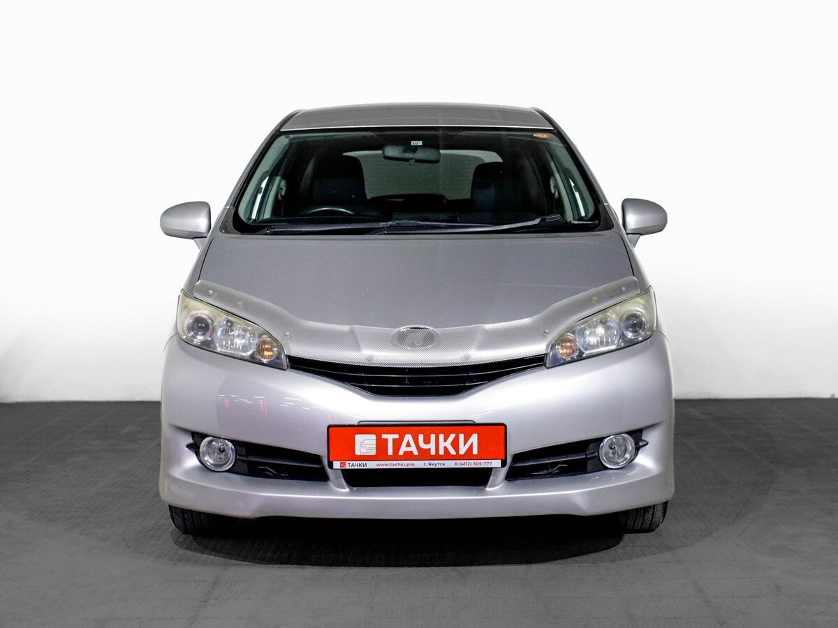 Toyota Wish 2011 - фото автомобиля
