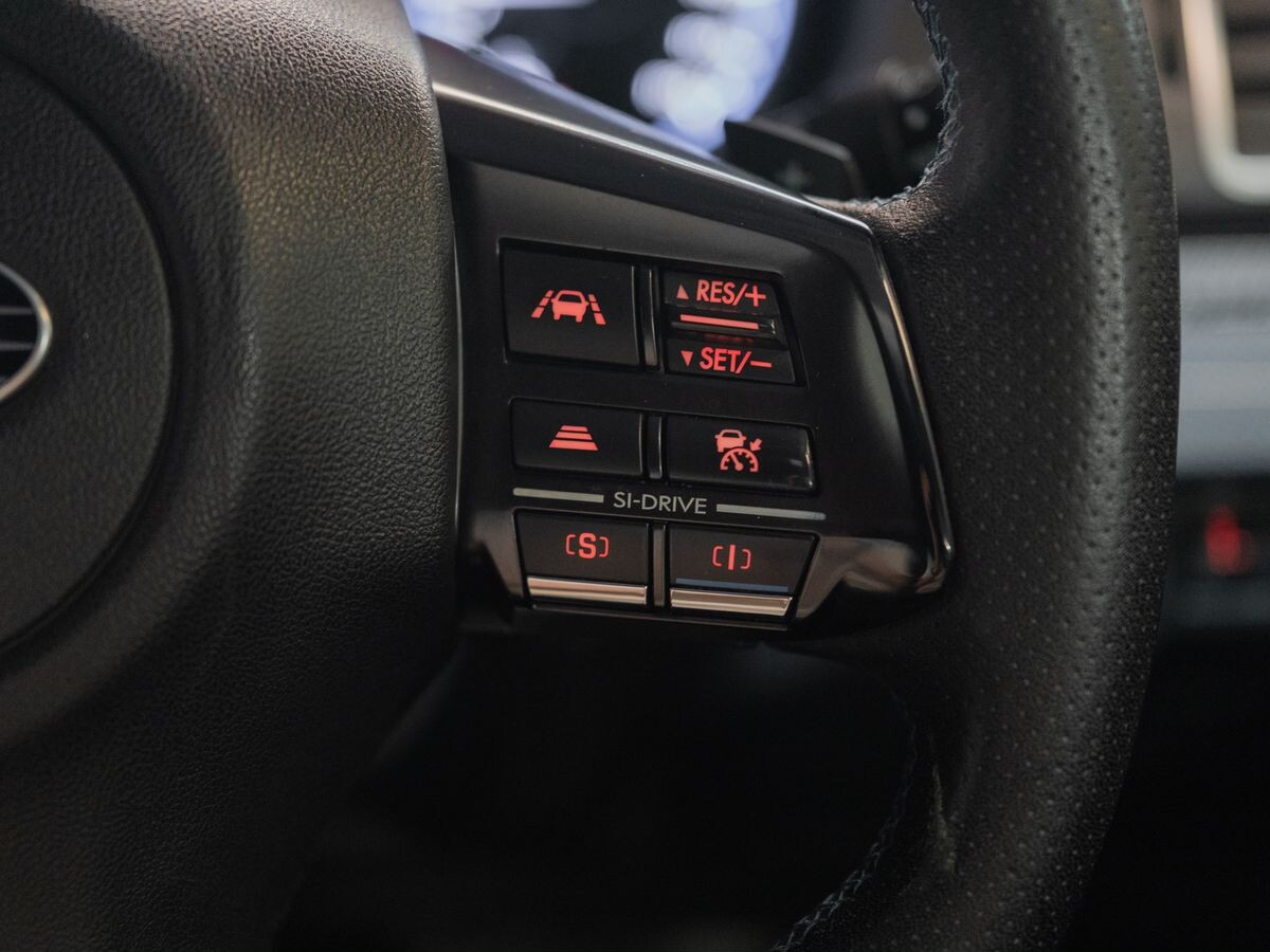 Subaru Levorg 2015 - фото автомобиля
