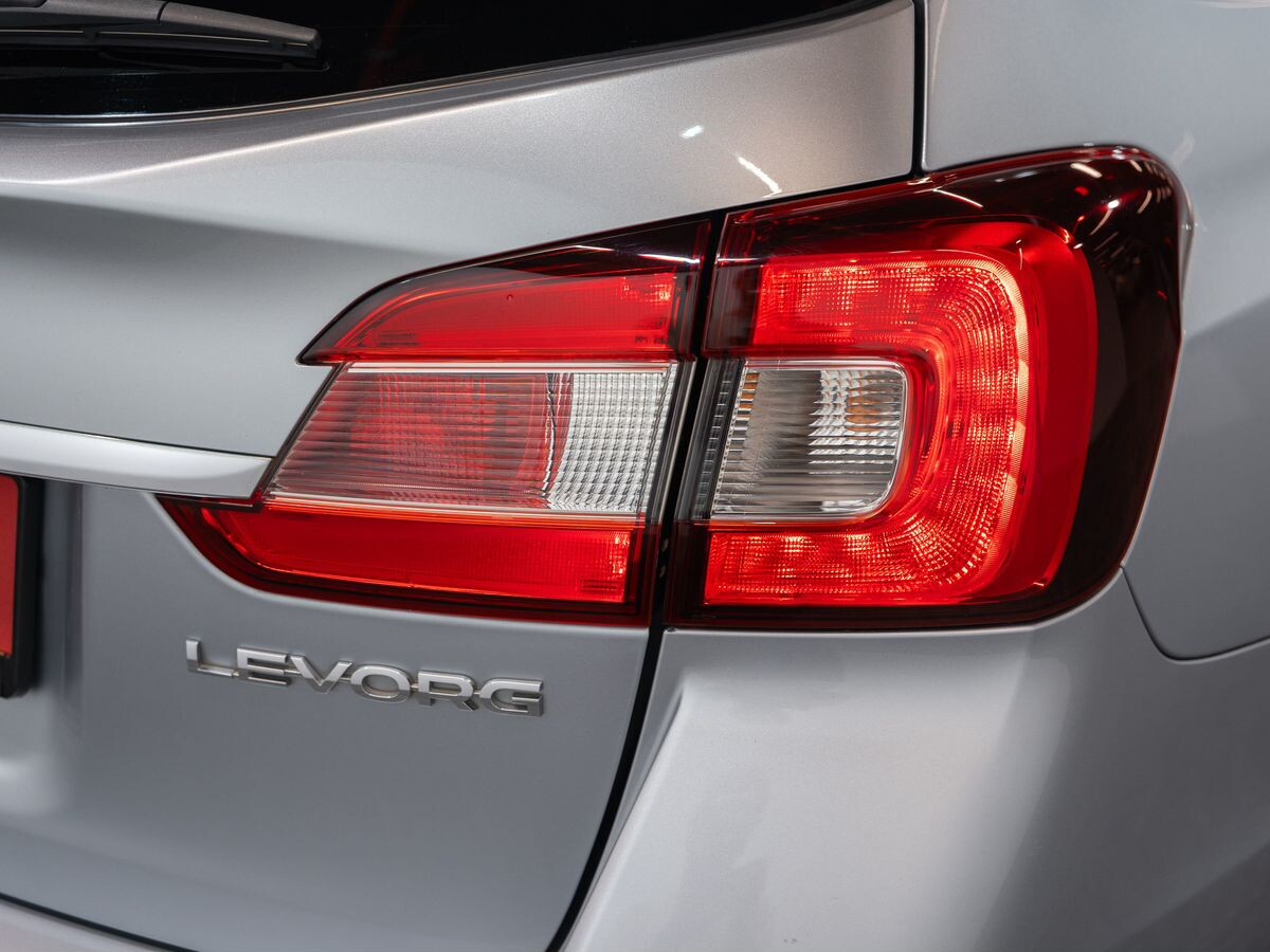 Subaru Levorg 2015 - фото автомобиля